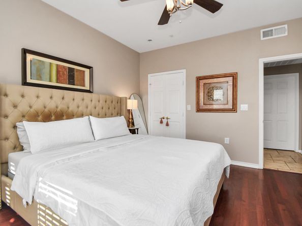 2400 Mccue Road 436, Houston TX 77056