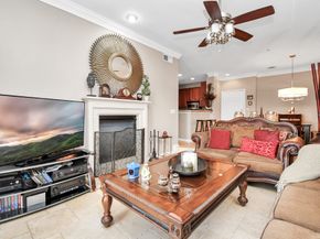 2400 Mccue Road 436, Houston TX 77056