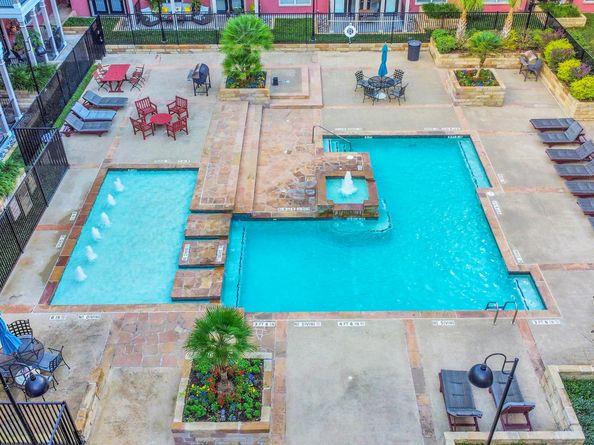 2400 Mccue Road 436, Houston TX 77056