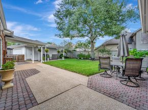 2010 Woodland Haven Road, Houston TX 77062