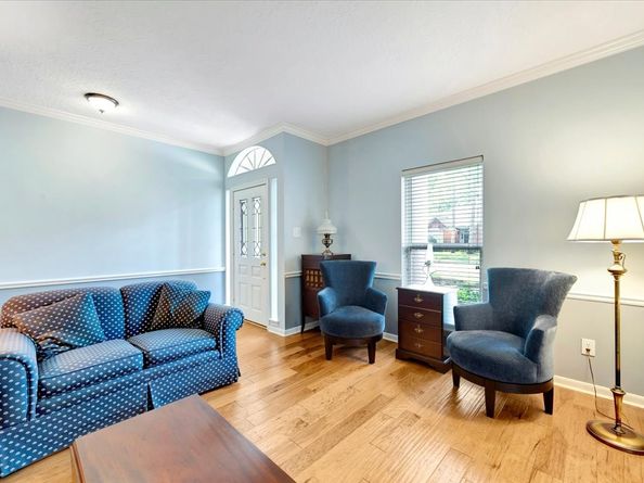 2010 Woodland Haven Road, Houston TX 77062