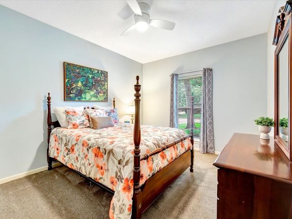 2010 Woodland Haven Road, Houston TX 77062