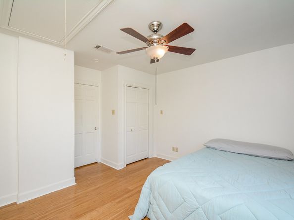 9518 Bayou Brook Street, Houston TX 77063