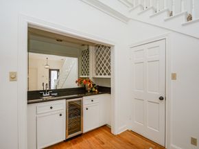 9518 Bayou Brook Street, Houston TX 77063