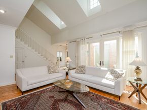 9518 Bayou Brook Street, Houston TX 77063