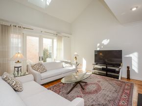 9518 Bayou Brook Street, Houston TX 77063