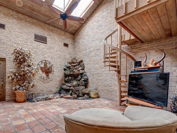 5141 Del Monte Drive, Houston TX 77056