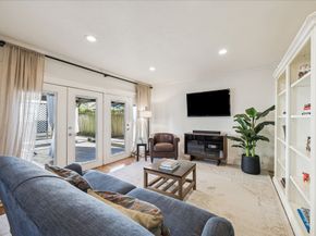 825 Merrill Street, Houston TX 77009