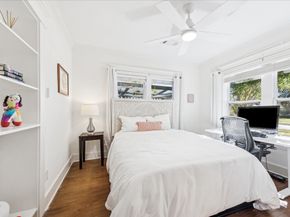 825 Merrill Street, Houston TX 77009