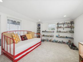 825 Merrill Street, Houston TX 77009