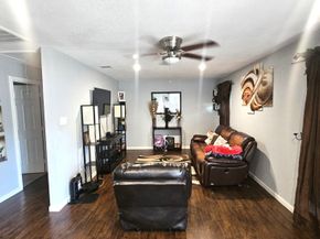4816 Dabney Street, Houston TX 77026