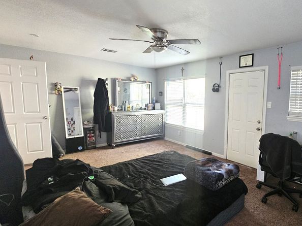 4816 Dabney Street, Houston TX 77026