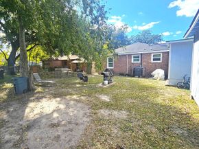 4816 Dabney Street, Houston TX 77026