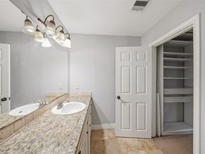 7942 Hammerly Boulevard, Houston TX 77055