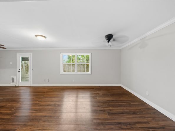 7942 Hammerly Boulevard, Houston TX 77055