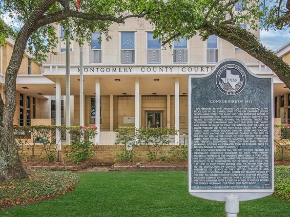 1715 Portia Lane, Conroe TX 77301