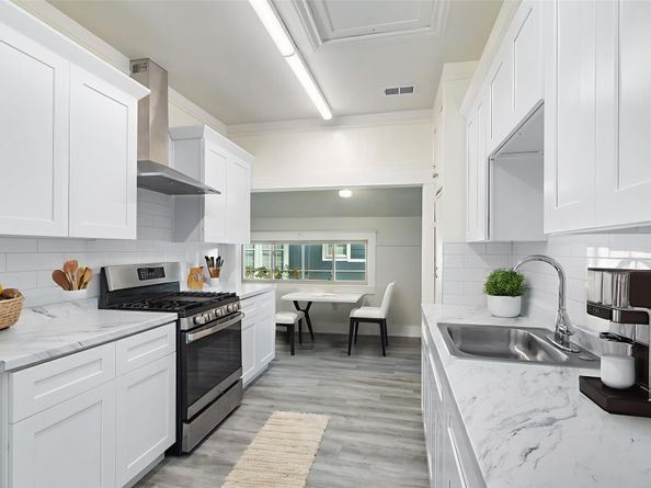 123 Estelle Street, Houston TX 77003