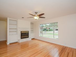 2203 Bron Holly Drive, Houston TX 77018