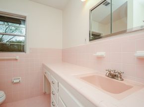 2203 Bron Holly Drive, Houston TX 77018