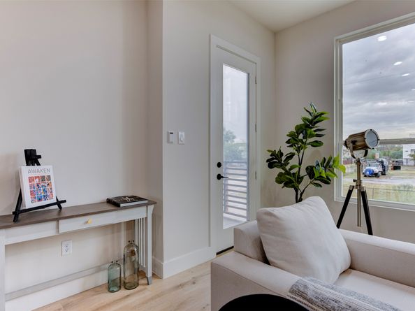 1304 Evelyn Street, Houston TX 77009