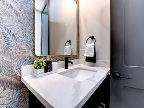 1304 Evelyn Street, Houston TX 77009