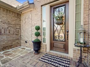 16111 Summit Mist Court, Houston TX 77044