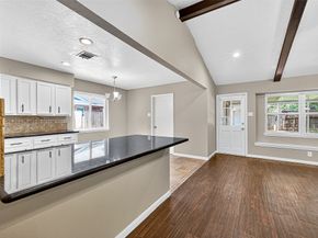 7618 Twin Hills Drive, Houston TX 77071