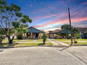 7 Hunt Street, Houston TX 77003