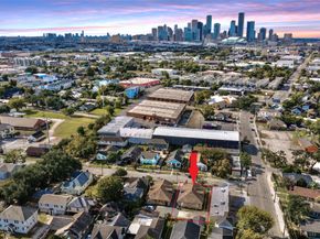 7 Hunt Street, Houston TX 77003