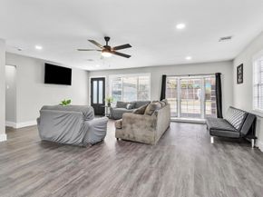 1625 Demaree Lane, Houston TX 77029