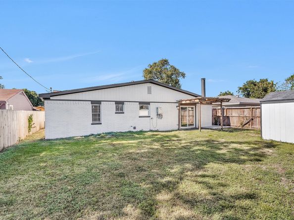 1625 Demaree Lane, Houston TX 77029