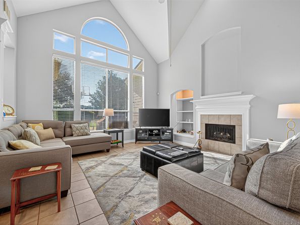 806 Spring mist Court, Sugar Land TX 77479