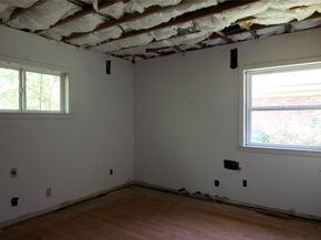 5242 Grape Street, Houston TX 77096