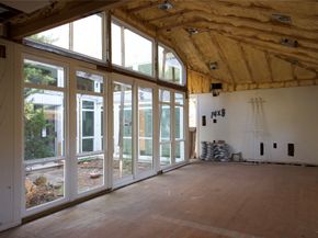 5242 Grape Street, Houston TX 77096