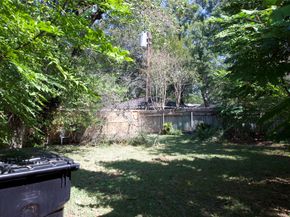 5242 Grape Street, Houston TX 77096