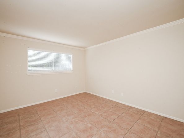 5230 Arboles Drive 4, Houston TX 77035