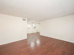 5230 Arboles Drive 4, Houston TX 77035