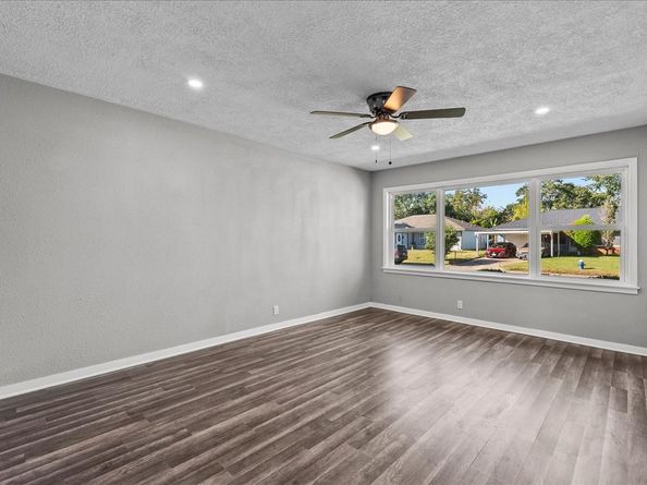 6410 Heron Drive, Houston TX 77087