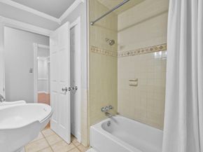 605 Kelley Street, Houston TX 77009