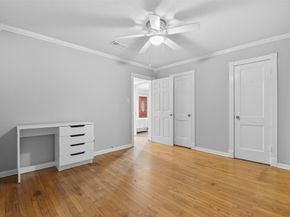 605 Kelley Street, Houston TX 77009