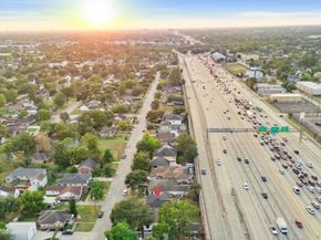 605 Kelley Street, Houston TX 77009