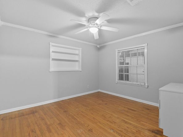 605 Kelley Street, Houston TX 77009