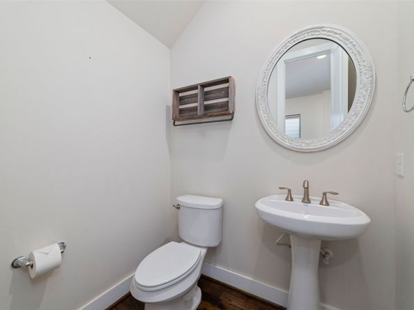 1917 W 15th Street A, Houston TX 77008