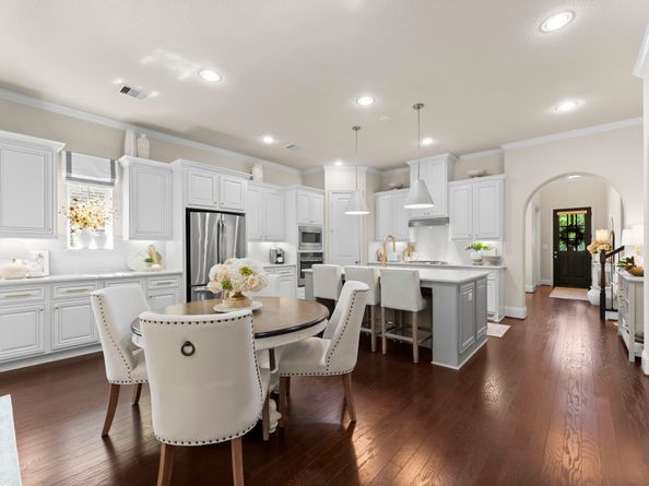 72 Twin Ponds Place, Tomball TX 77375