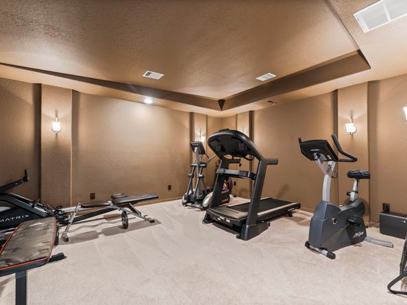 72 Twin Ponds Place, Tomball TX 77375