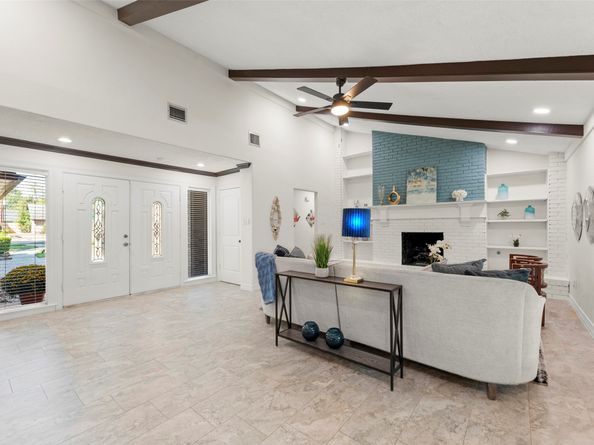 626 Silverton Street, Spring TX 77373