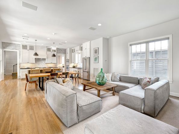 922 Prince Street, Houston TX 77008