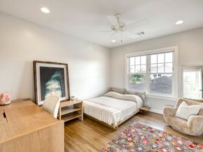 922 Prince Street, Houston TX 77008