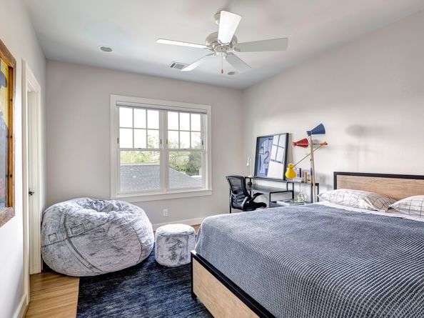 922 Prince Street, Houston TX 77008