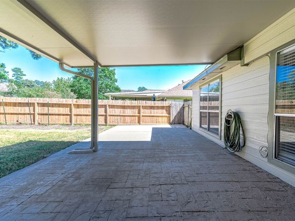 1627 Sterling Village Drive, Spring TX 77386